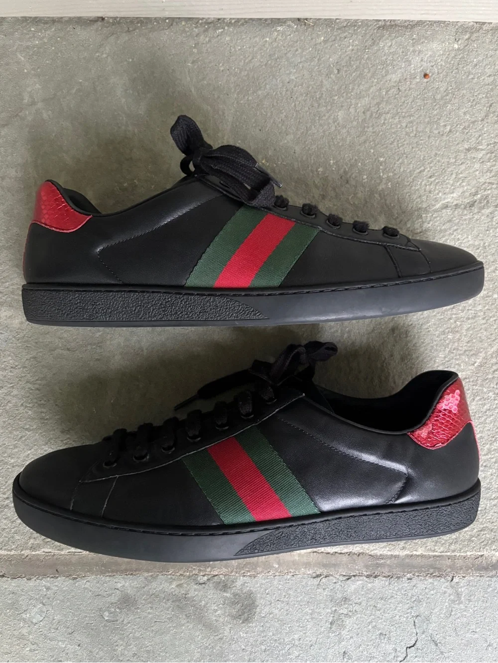 Gucci Ace Black Leather Logo Stripe Sneakers